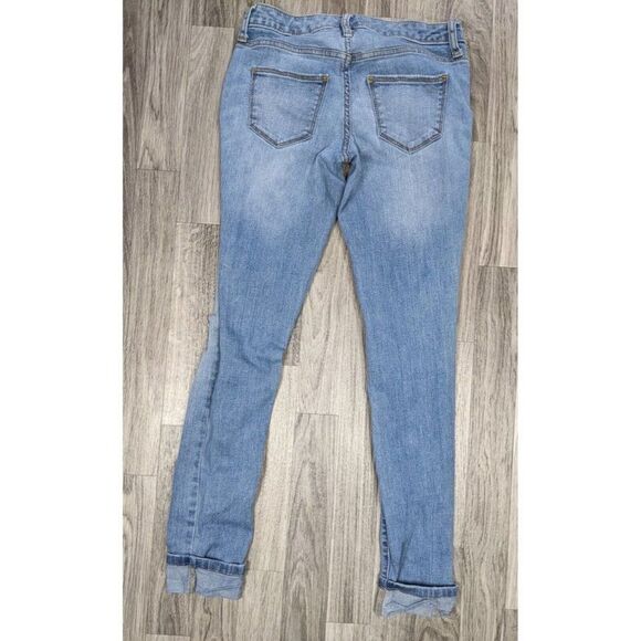 (3/$35) Universal Thread Size 00 / 24 R Cuffed Distressed Mid Rise Skinny Jeans - Picture 2 of 11